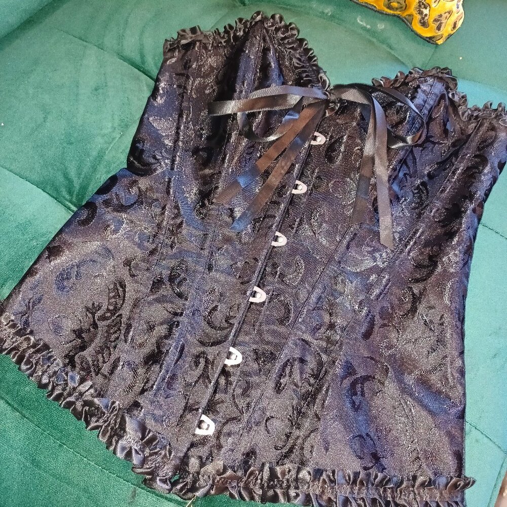 CORSET STORY EMBOSSED BROCADE RUFFLE CORSET BLACK SIZE Small